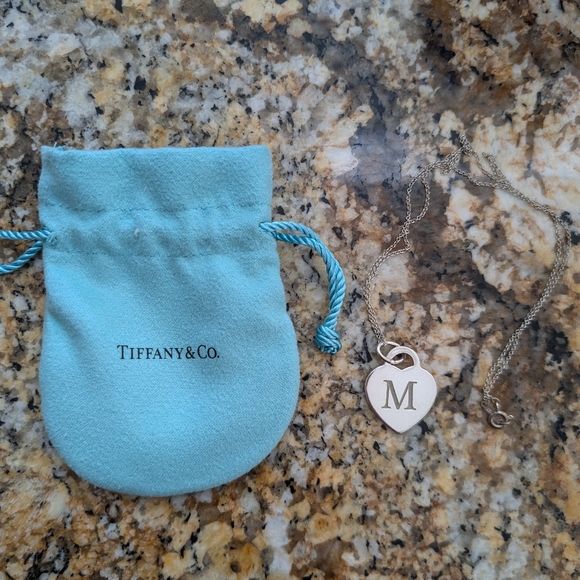 Tiffany and Co Letter M Sterling Silver Heart Pendant with chain and bag - Picture 3 of 4